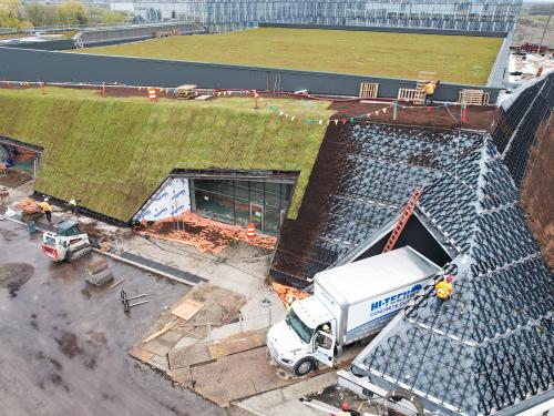 Pitched green roof with vegetation mats