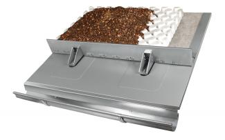 Shear Fix LF 600 and Eaves Profile TRP 140 are installed at a slight distance to the roof eaves, providing for a visually “more slender” roof edge. Green roof system build-up with Shear Fix LF 600 and Eaves Profile TRP 140
